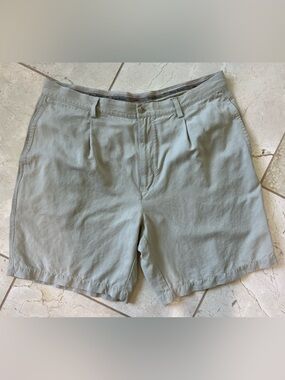 Tommy Bahama 90’s Vintage Men’s 100% Silk Pleated Front Shorts 38 Khaki Beige